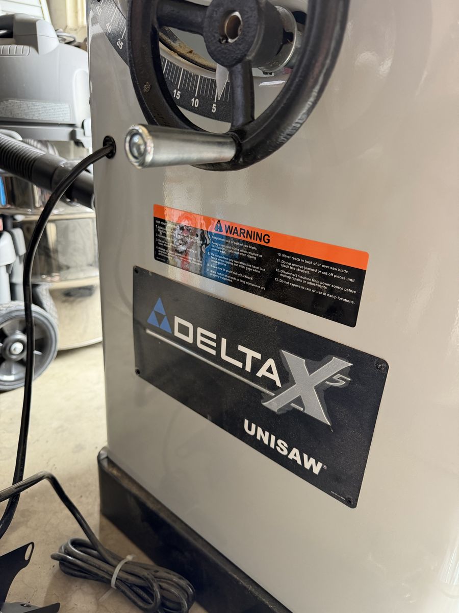 Delta X5 professional table saw - plus extras