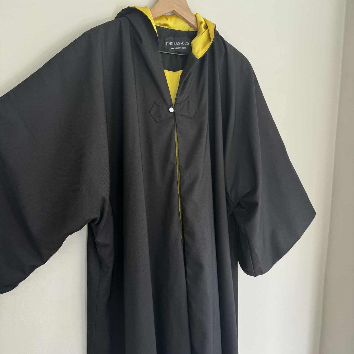 FINNEAS & CO by Alivan's School Robe - Black with Yellow Satin - Harry Potter Cosume