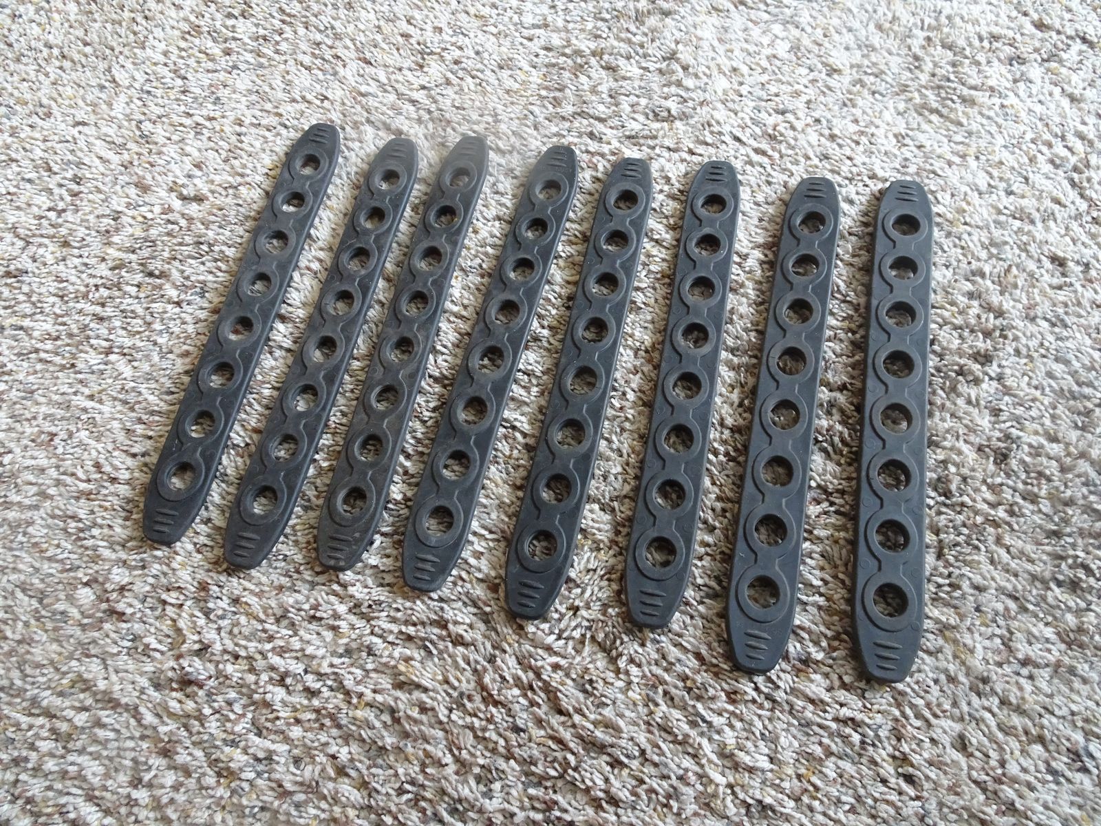 Rubber bicycle rack - straps - Qty - 8