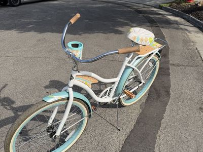 Cruiser Bike - Womens, light blue and white with basket, 26 inch wheels