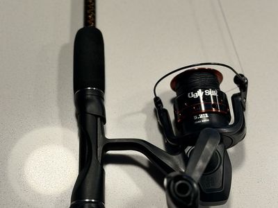 Ugly Stik Fishing Rod GX2