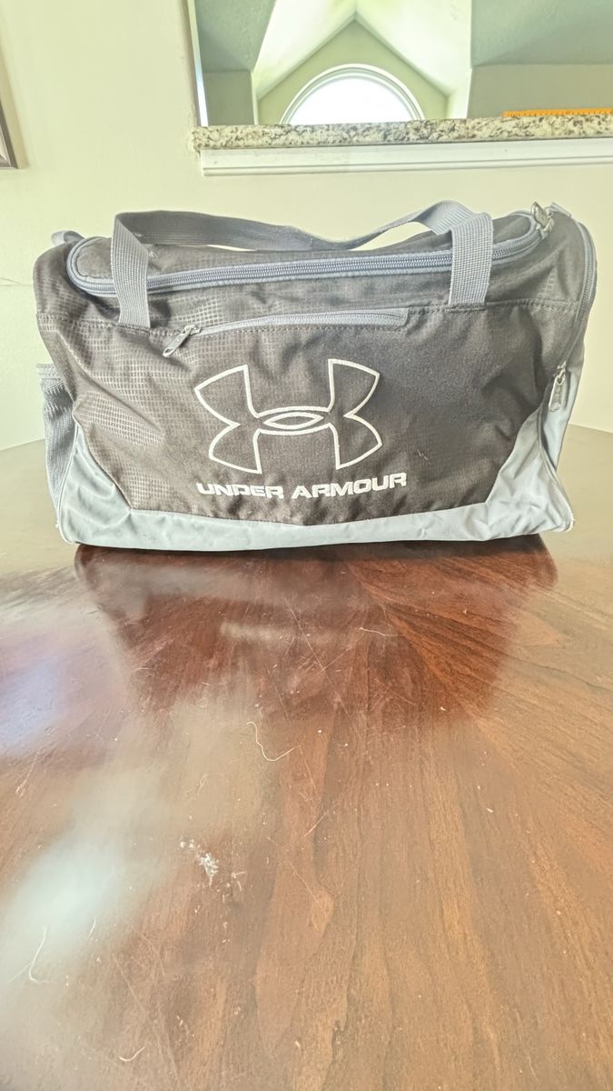 Under Armour Black/Gray Duffle Bag - Small Gym/Travel Bag with Shoulder Strap