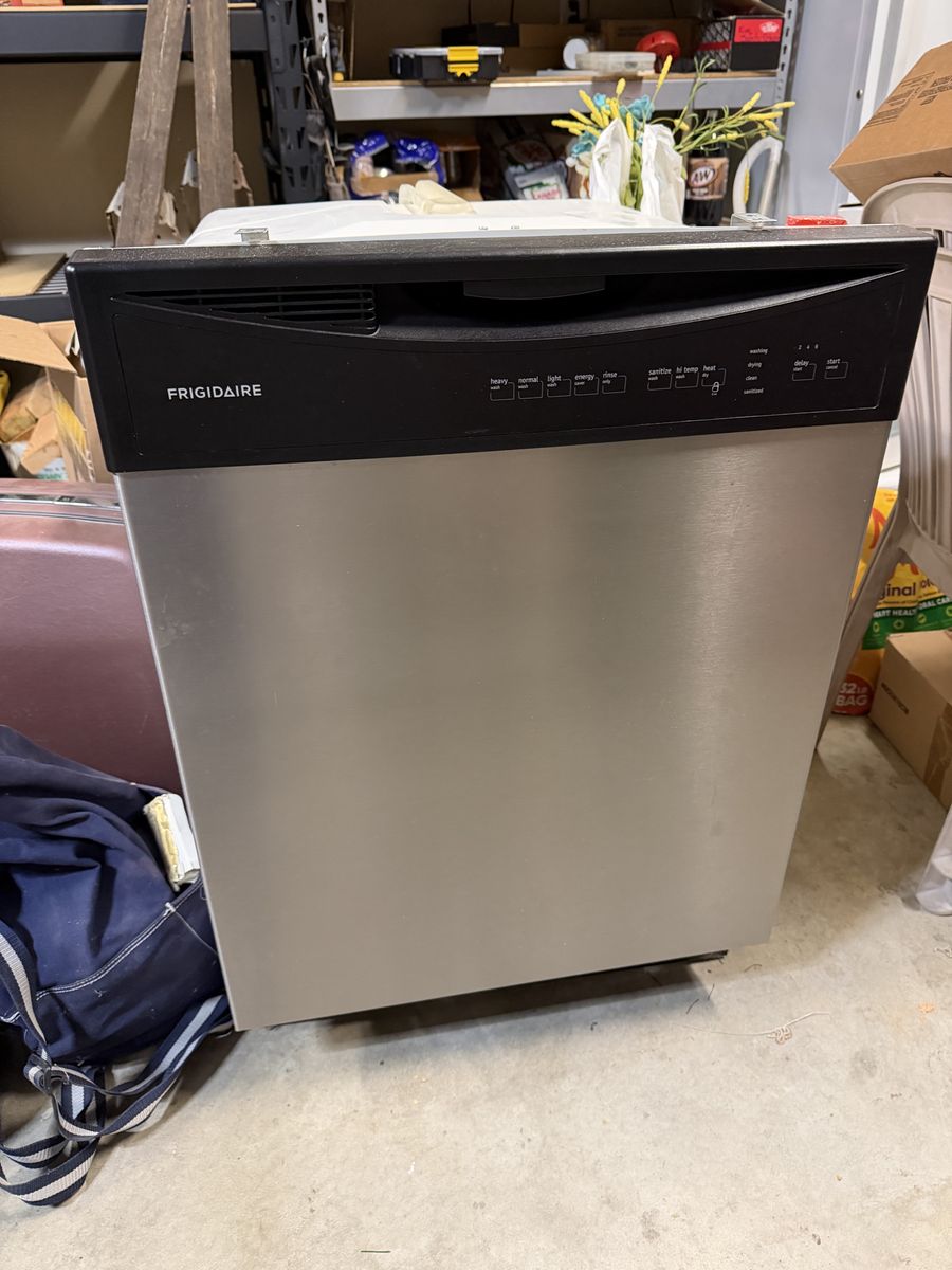 Fridgidaire Dishwasher