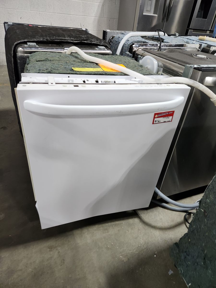 GREAT GE WHITE DISHWASHER! LOW PRICE GUARANTEED