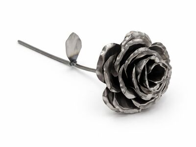 Mother's Day Flowers & Roses - Metal Roses Hand Forged - Eternal Flower - Steel Roses