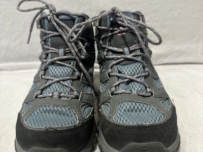 Merrell Youth Size 3.5 Blue/Gray WP Hiking Boots