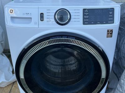 GE Ultrafresh Vent Smart System Front Load Washer GFW550SSN2WW - White, 4.8 cu. ft.