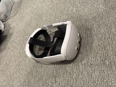 Meta Quest 3 VR Headset - White (Used)