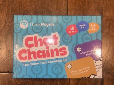 Chat Chains Card Game