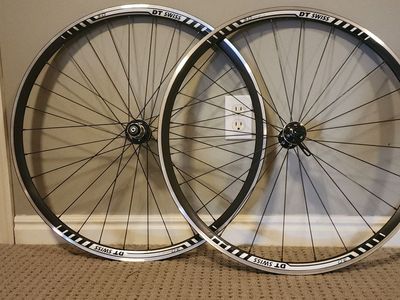 DT Swiss 3.0 wheelset for 700C roadbike