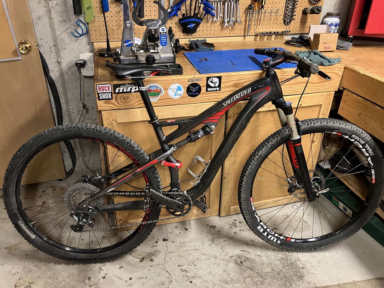 Specialized Camber Medium