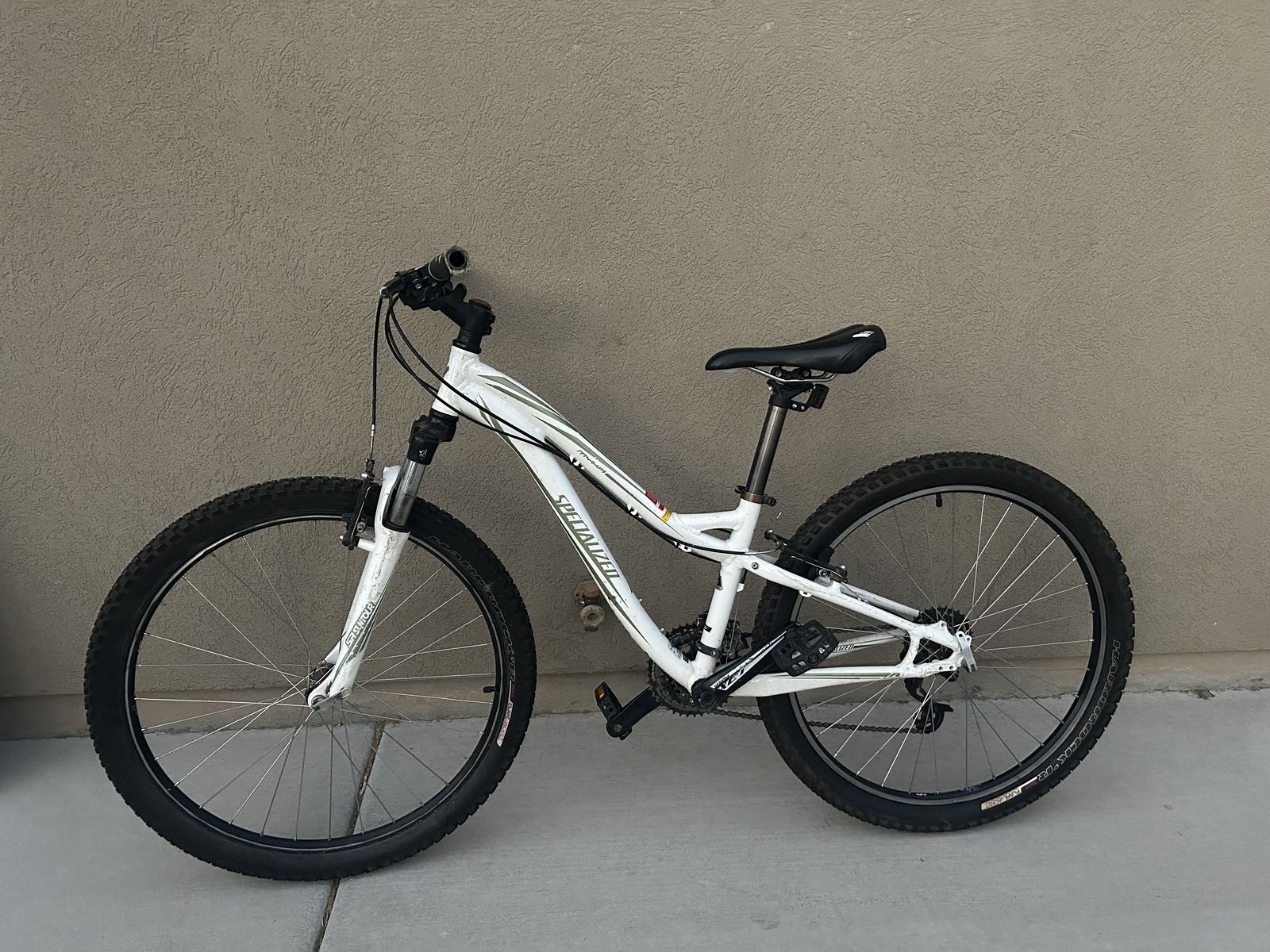 2012 Specialized Myka hardtail xs