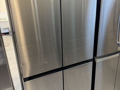 New scratch and dent Samsung 29 CuFt 4 door Bespoke Refrigerator