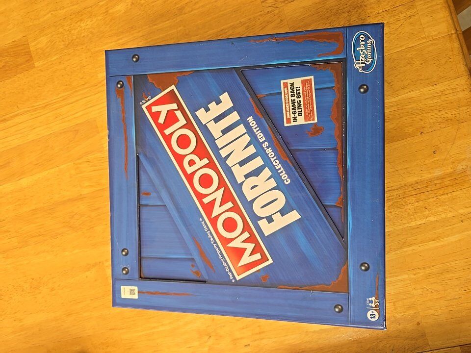 FORTNITE MONOPOLY collectors edition