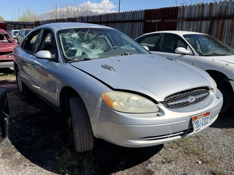 2002 Ford Taurus Parts