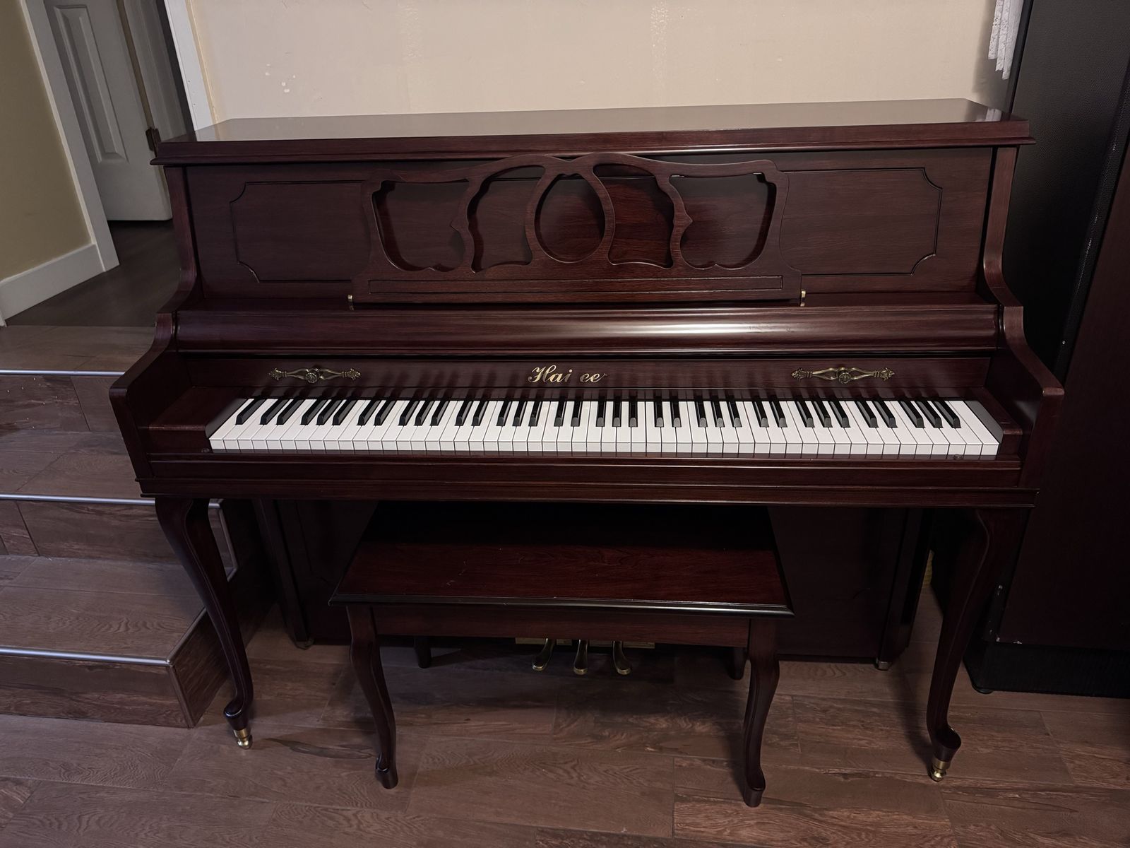 Hai ee Piano with free delivery and free home tuning