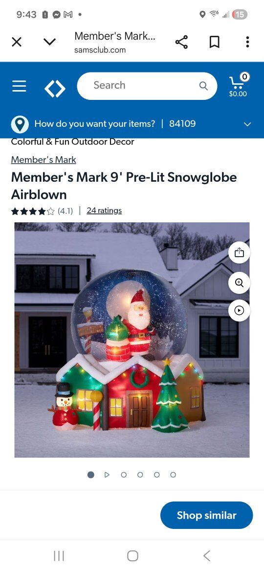 9' Pre lit snowglobe