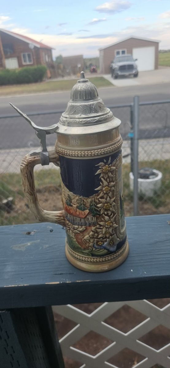 Main image 4