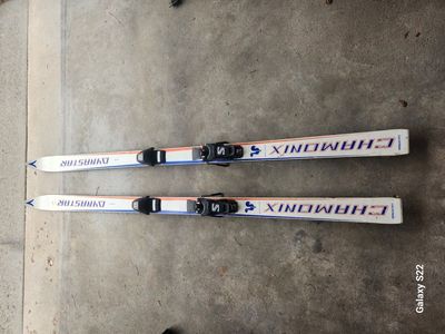 Dynastar Chamonix 180 cm Skis + Salomon Bindings