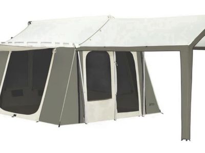 Kodiak canvas cabin style tents like new