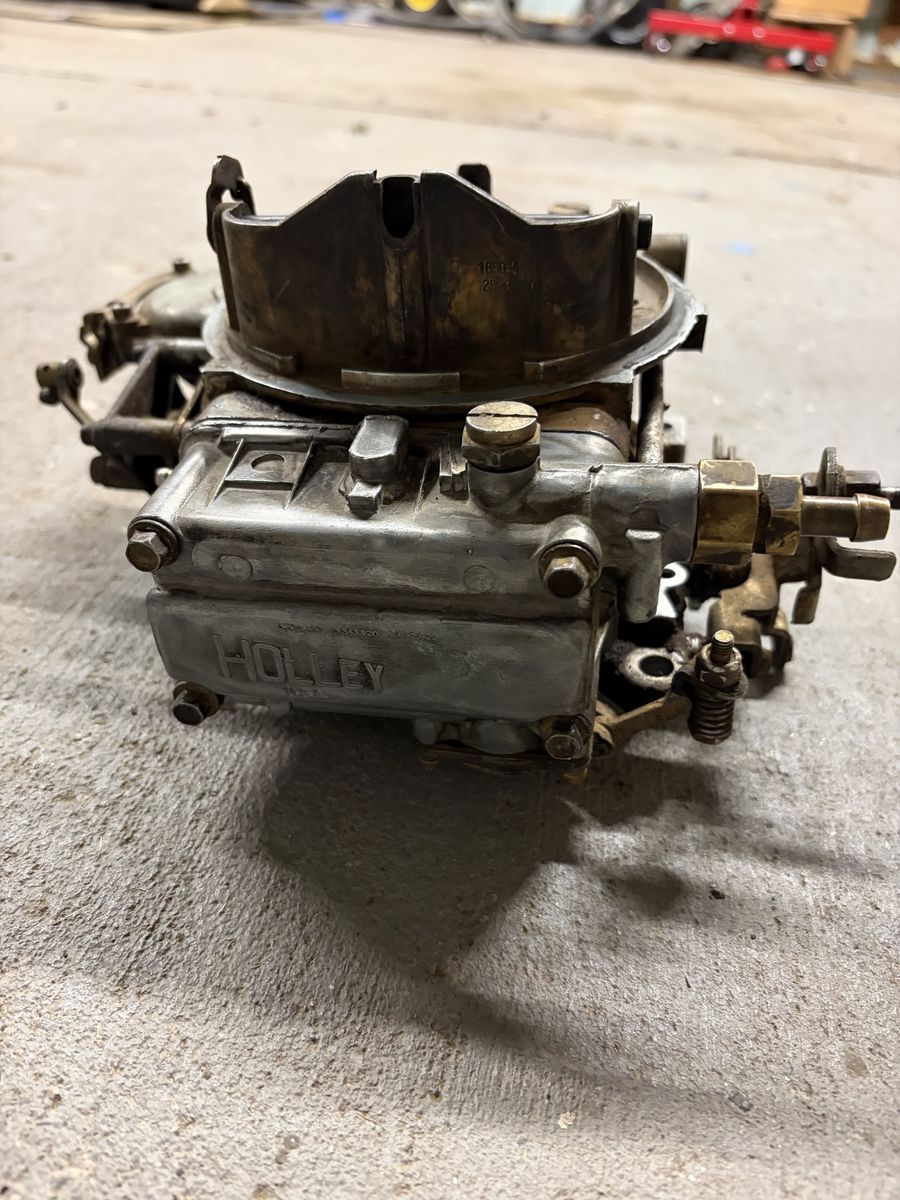 Holley Carburetor 600cfm Ford 289 / 302