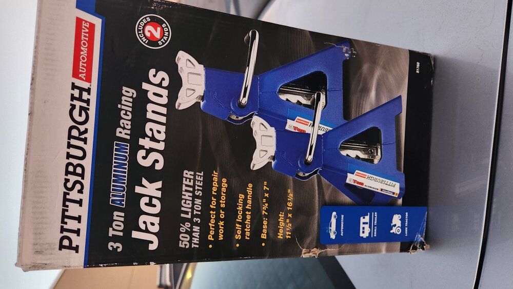 Aluminum jack stands