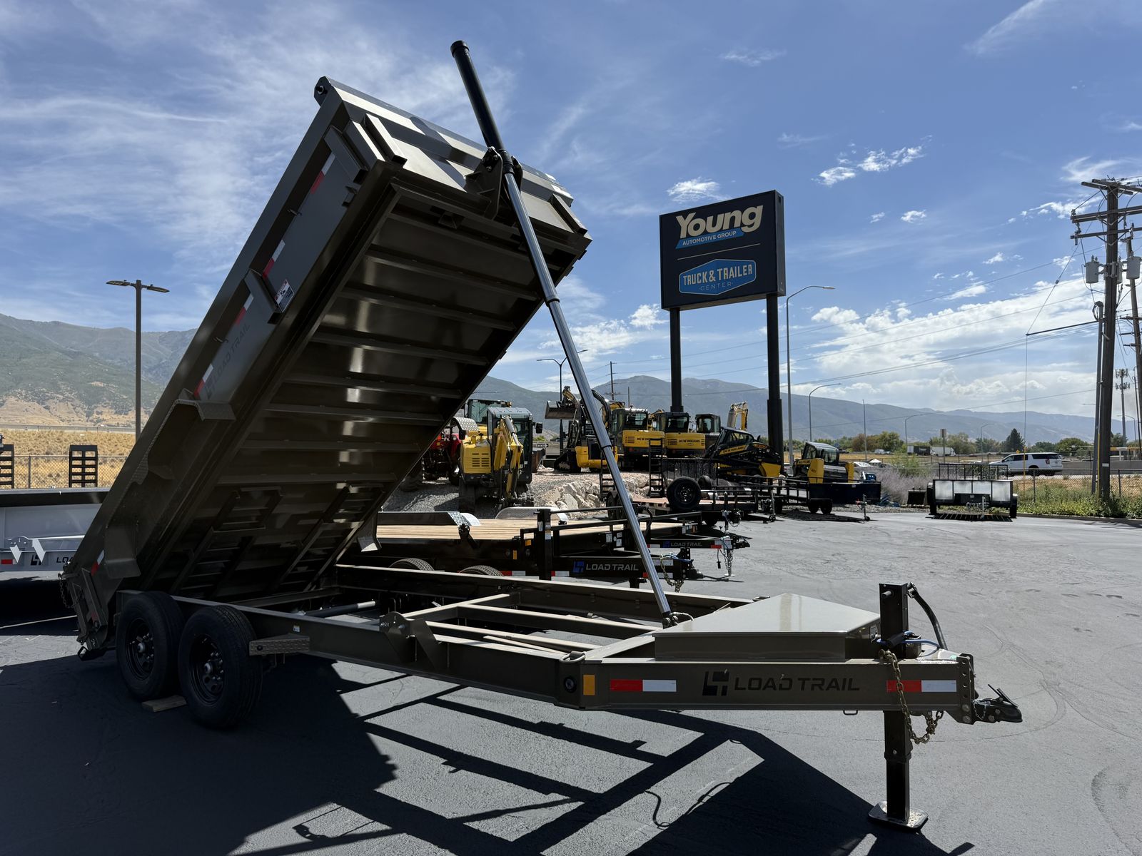 83" x 16' Tandem Axle Low-Pro Dump Trailer