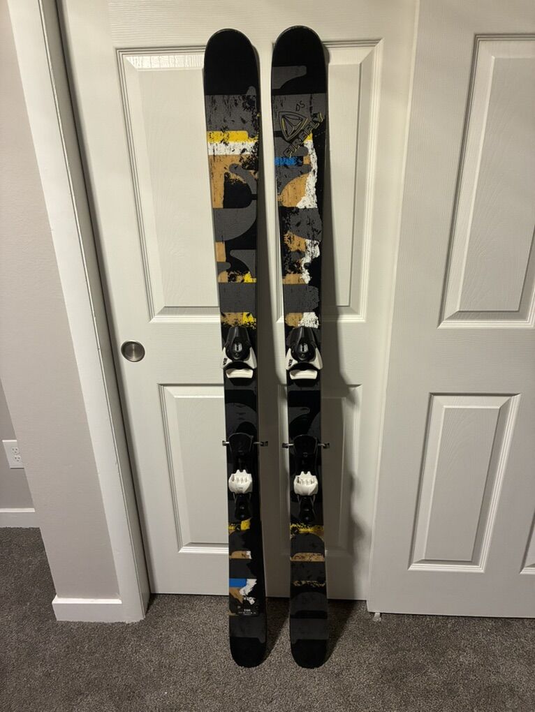 Firefly Prospect Skis