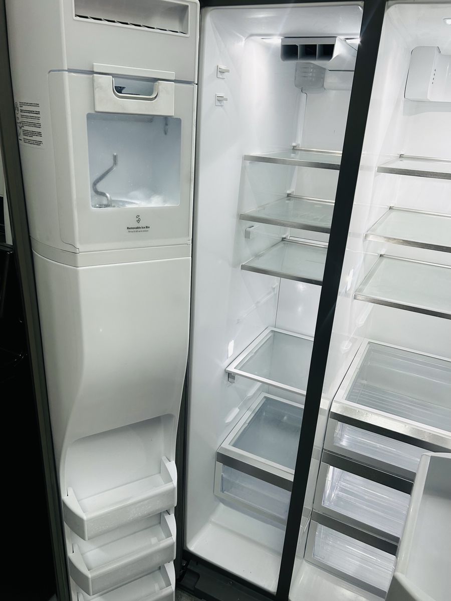 Main image 6