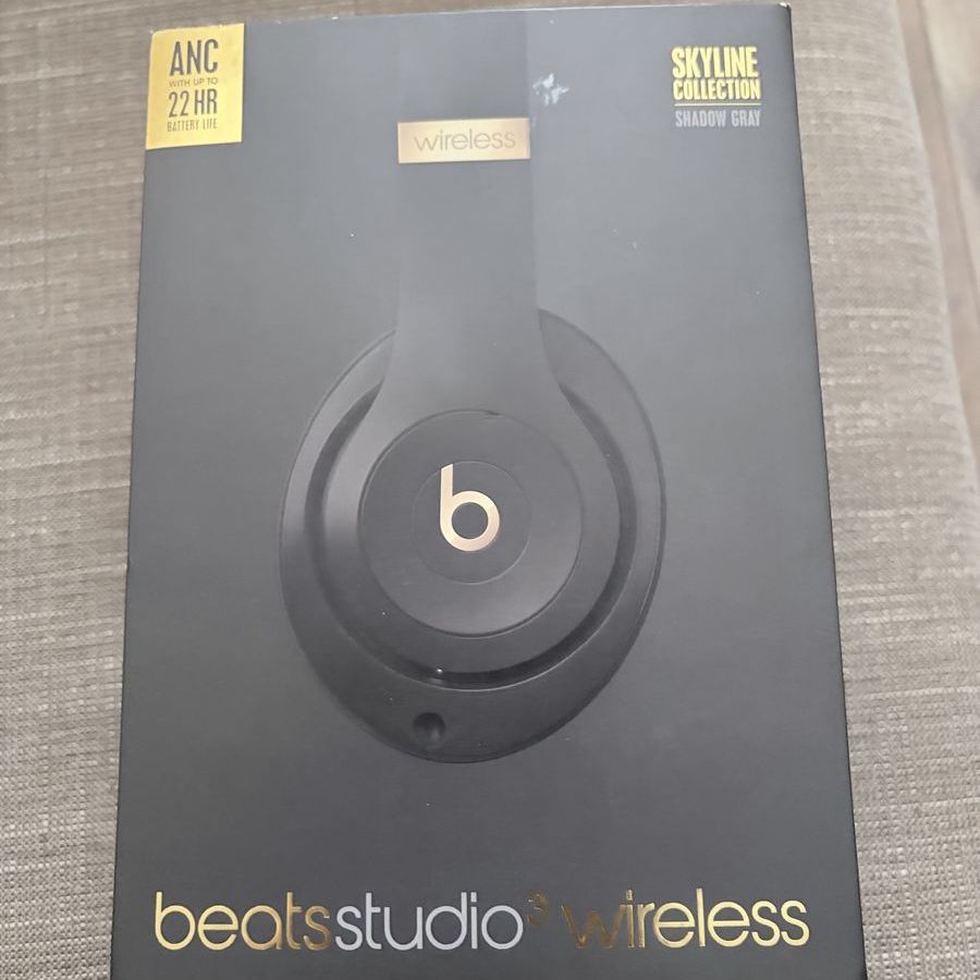 Beats Studio 3 wireless headphones