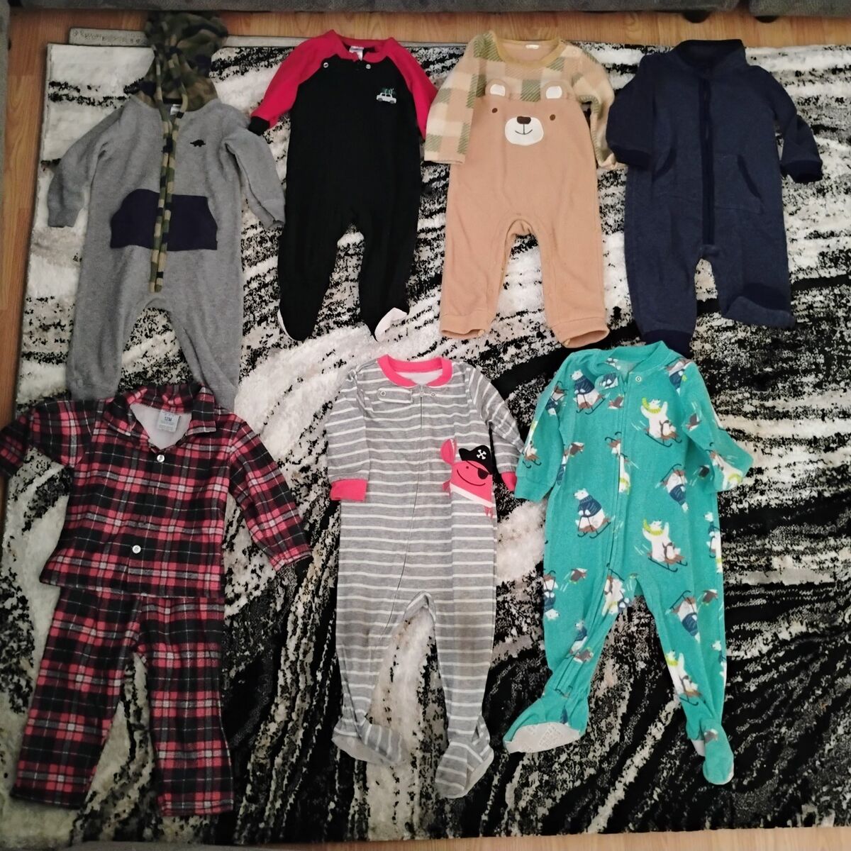 Baby boy clothes - 12 months only