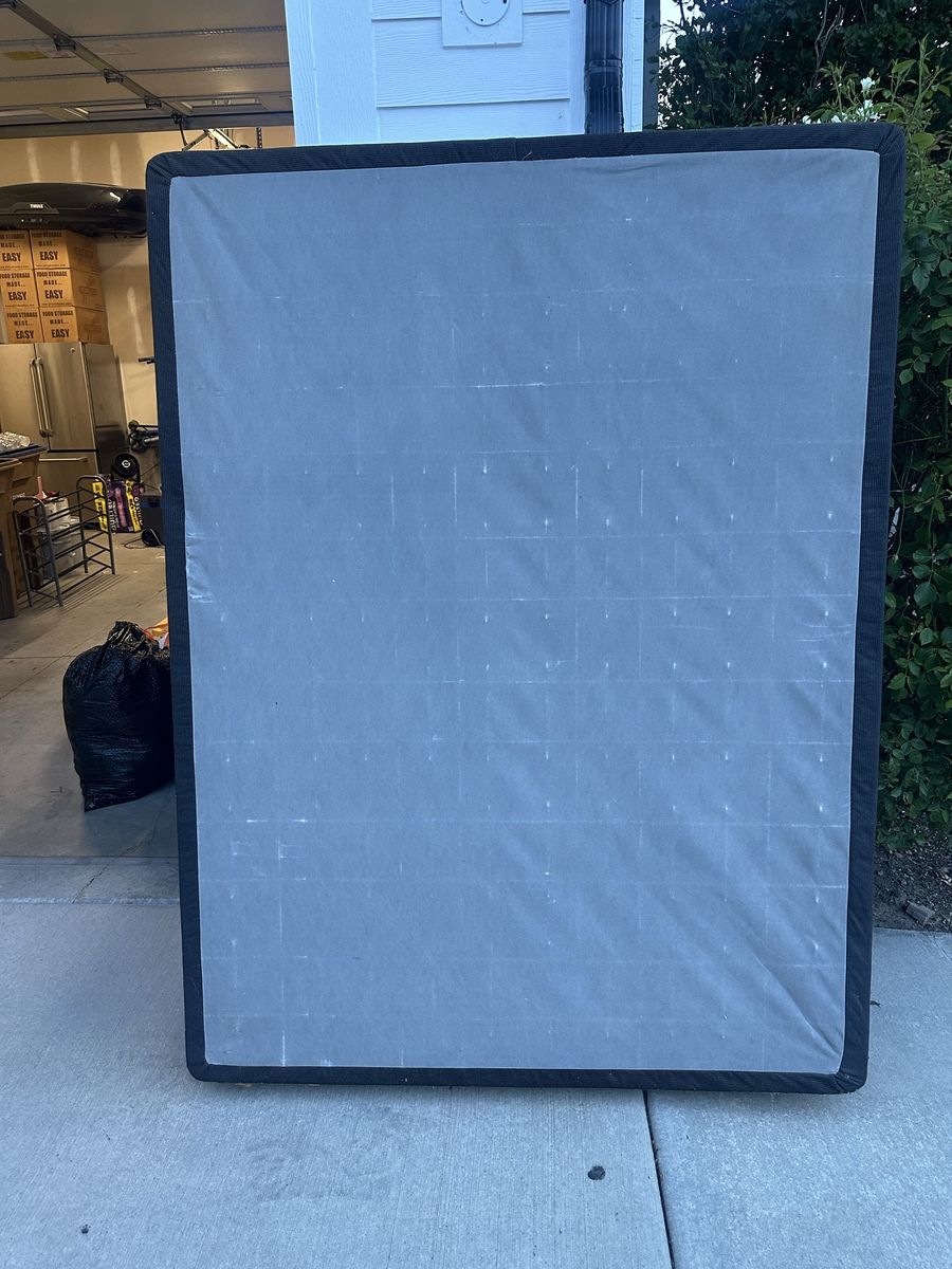 Box Spring Queen Size