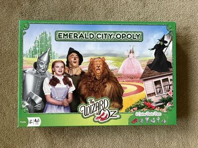 COMPLETE/NEW Emerald City-opoly Board Game