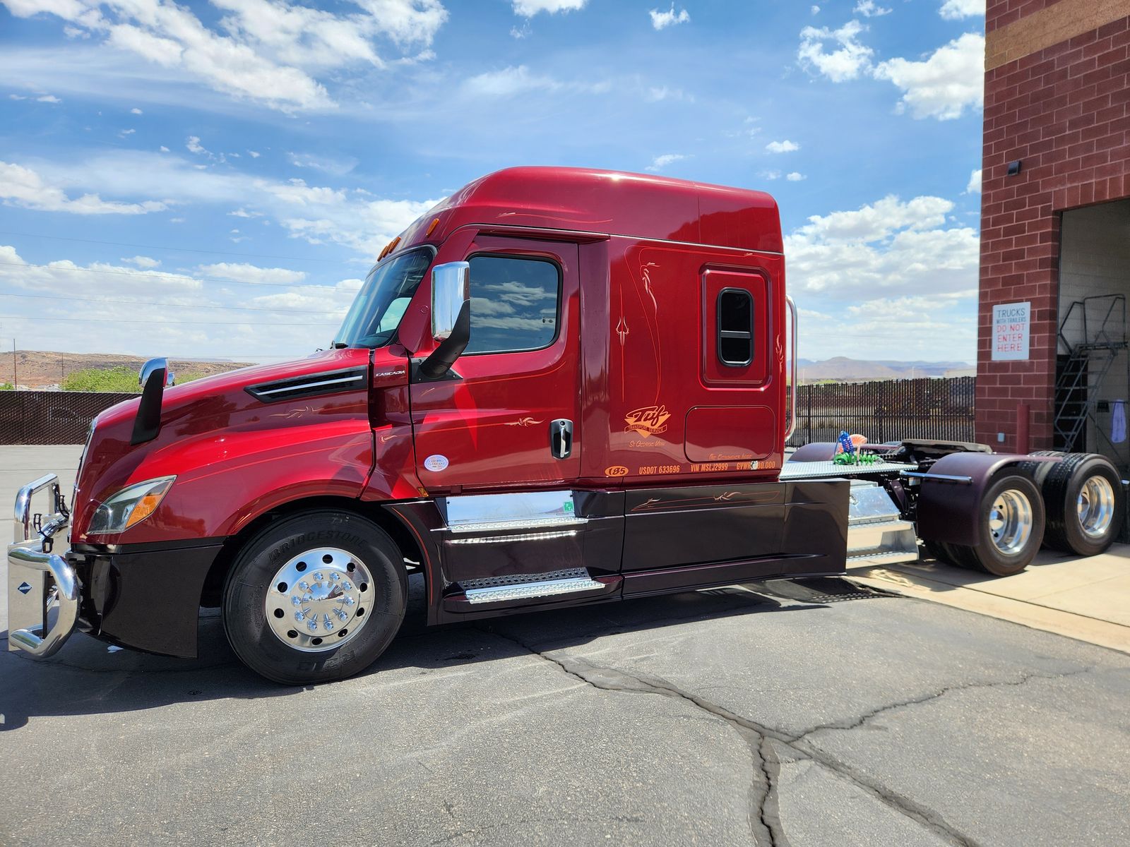 2021 Freightliner Cascadia For Sale
