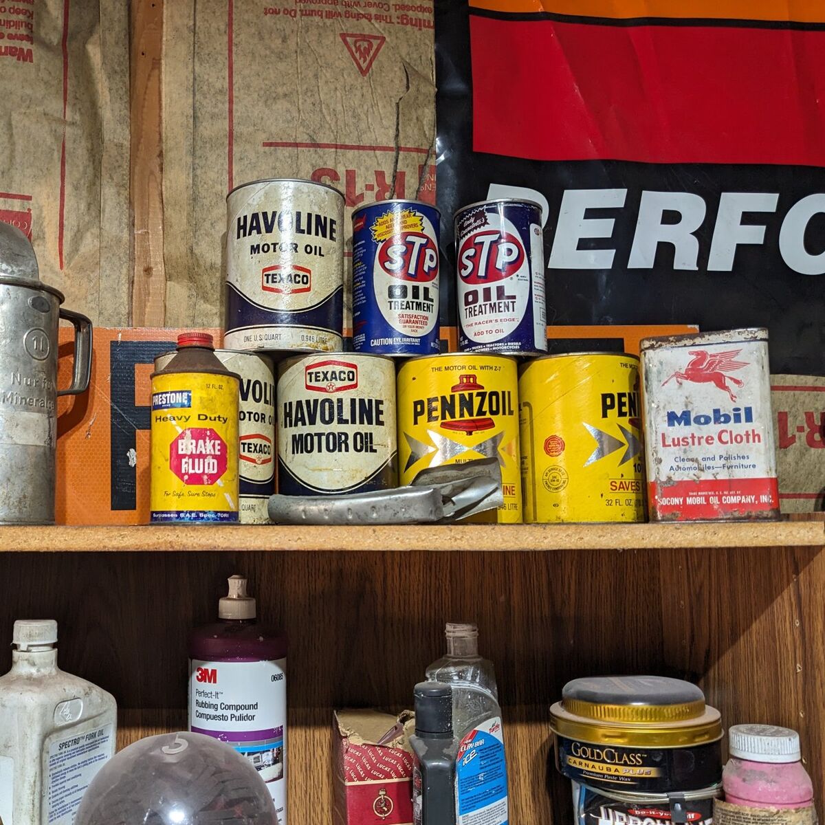 vintage garage memorialbilia