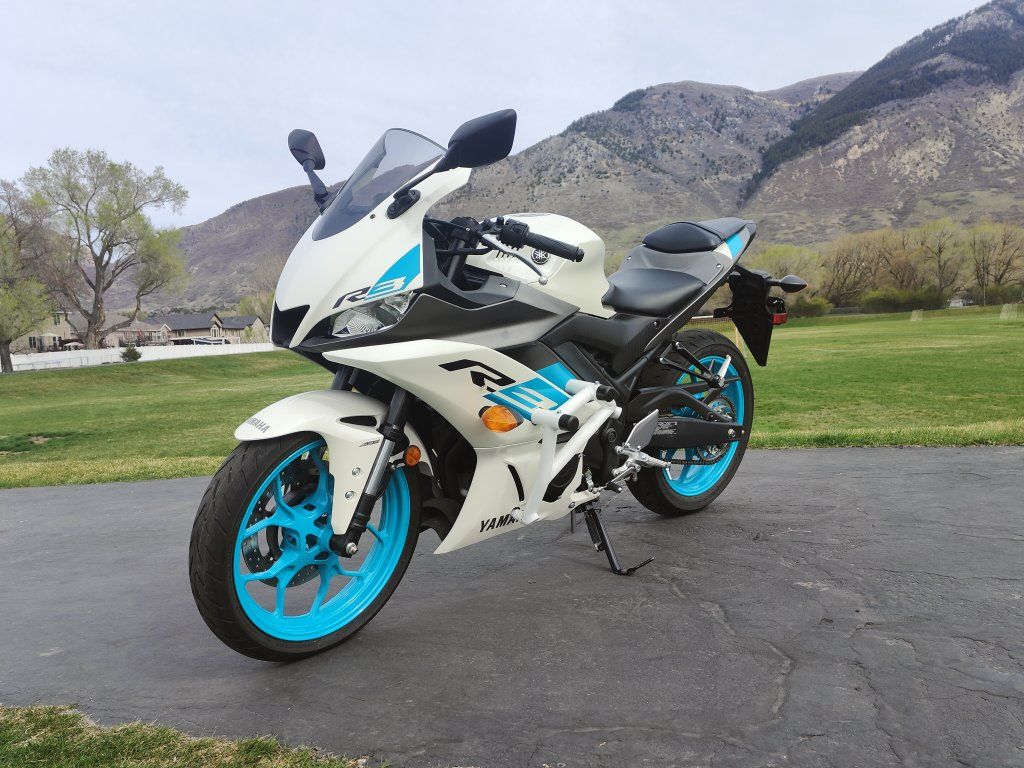 2024 YAMAHA YZF-R3 "ONLY 7.2 MILES!!"