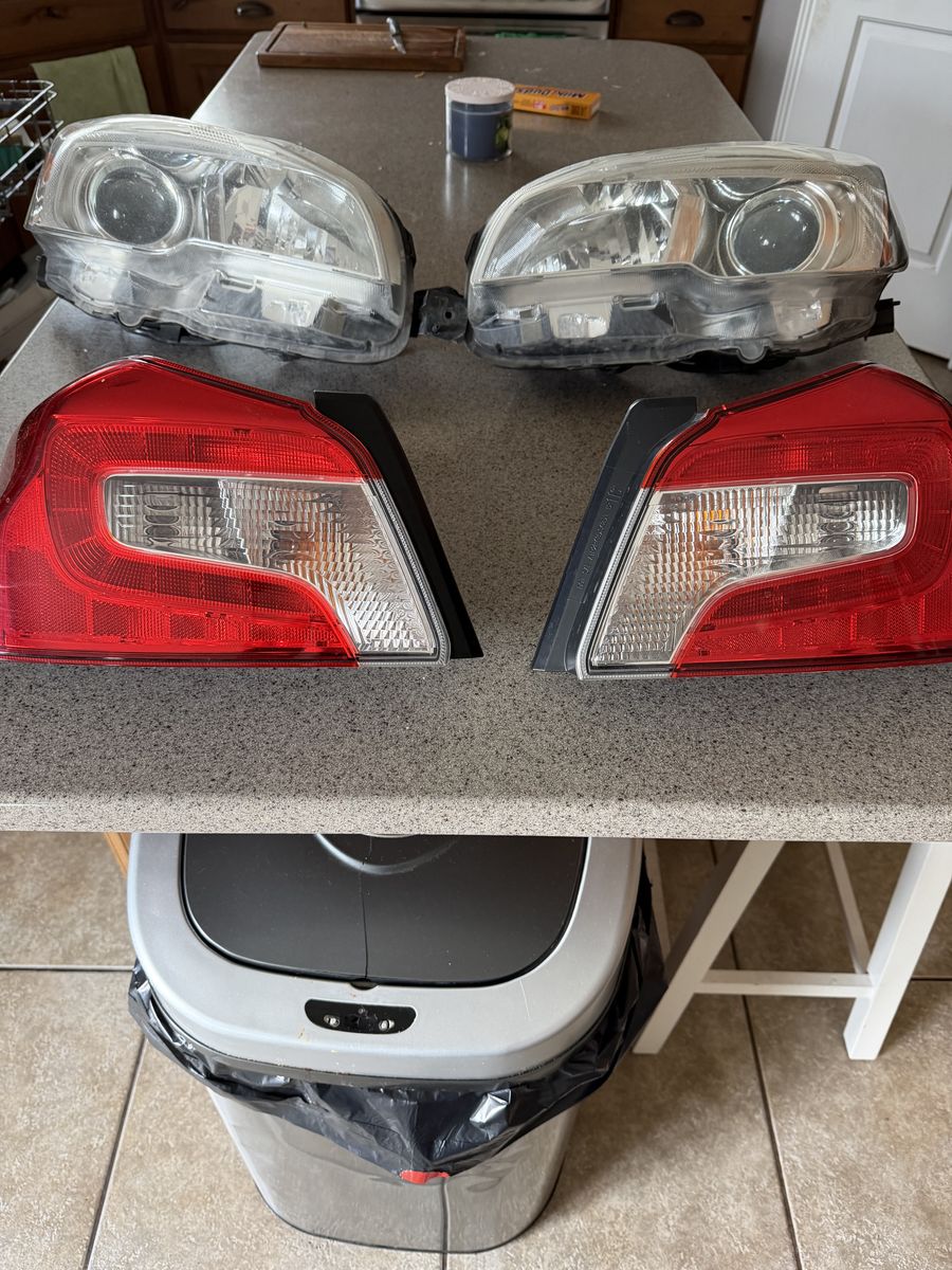 2015 Subaru WRX Front And Read Headlights