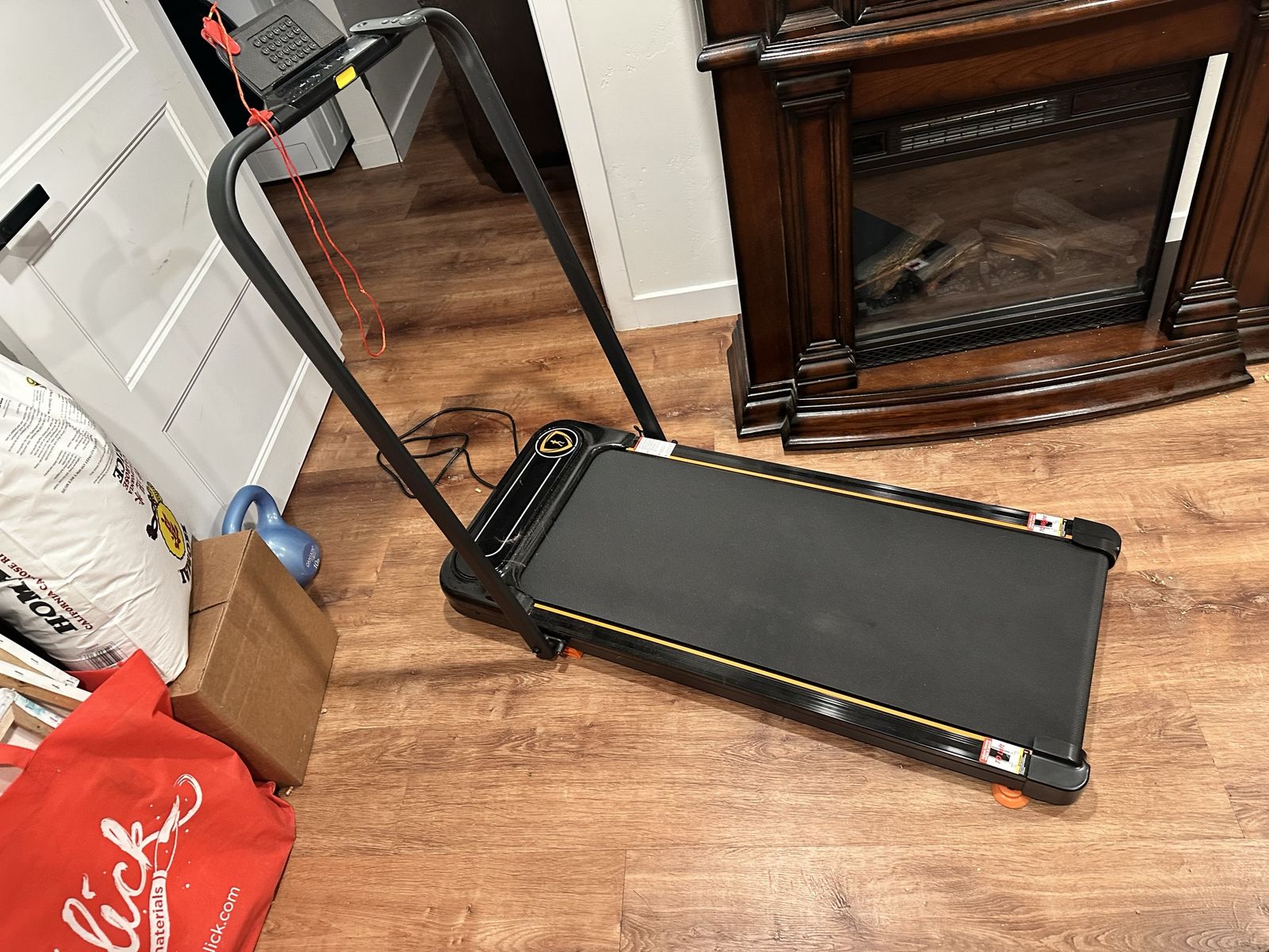 SD-380GM Foldable Treadmill Walking Pad 6 MPH Incline 12 percent 330+lbs capacity