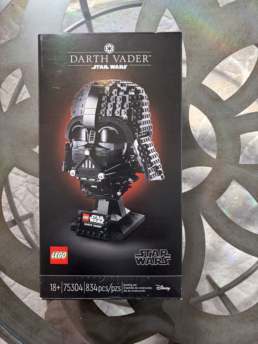 LEGO Star Wars Darth Vader Helmet Collection Building Set 75304 - 834 Pieces, Ages 18+
