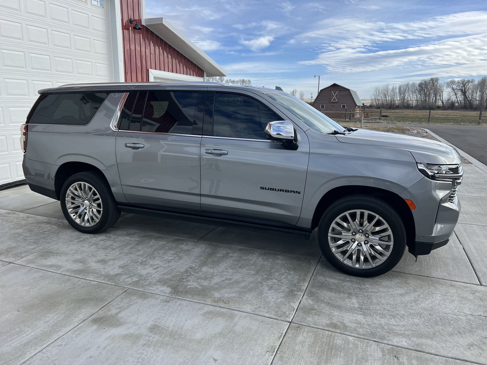 2023 Chevrolet Suburban Premier