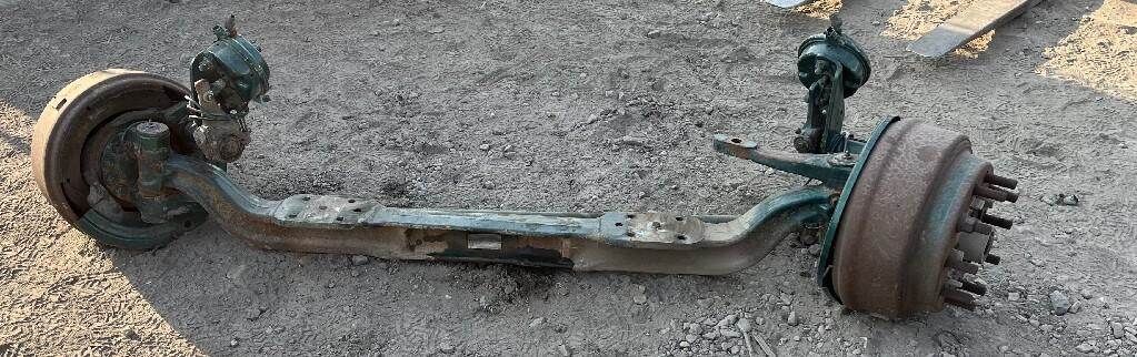 Eaton E1200I Front Axle Assembly