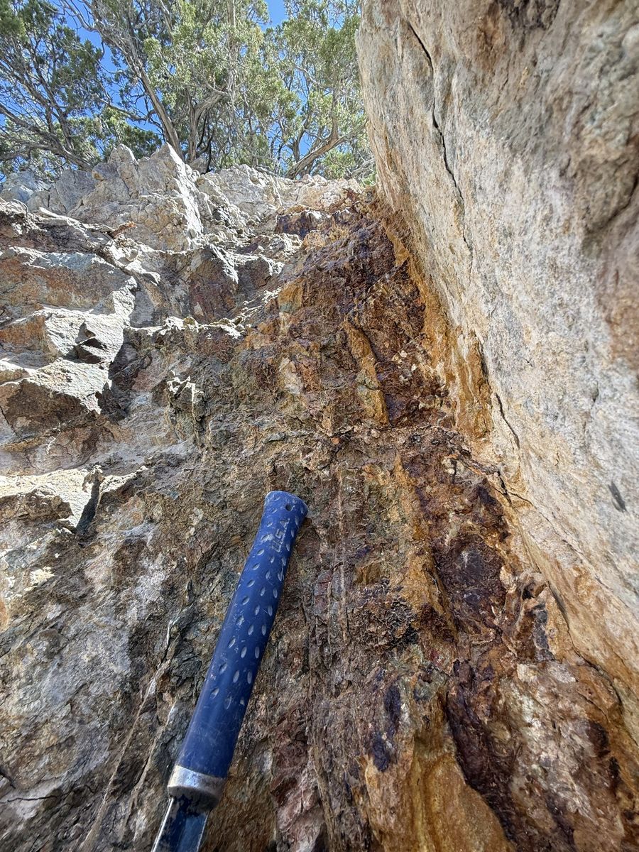 Utah mining claim / Prospect  Gold/Silver 20acres