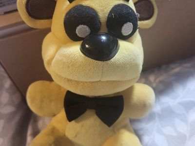 Funko Five Nights at Freddy's Golden Freddy Plush Toy, 6" Tall 2016