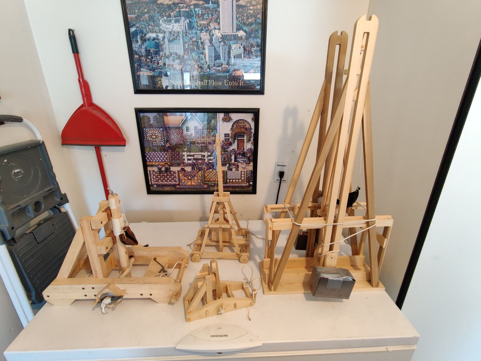 2 Catapults and 2 Trebuchets