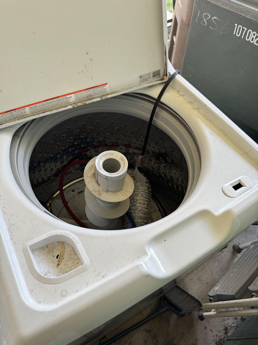 Working GE Top Load Washer - White - Deep Fill, Multiple Wash Cycles