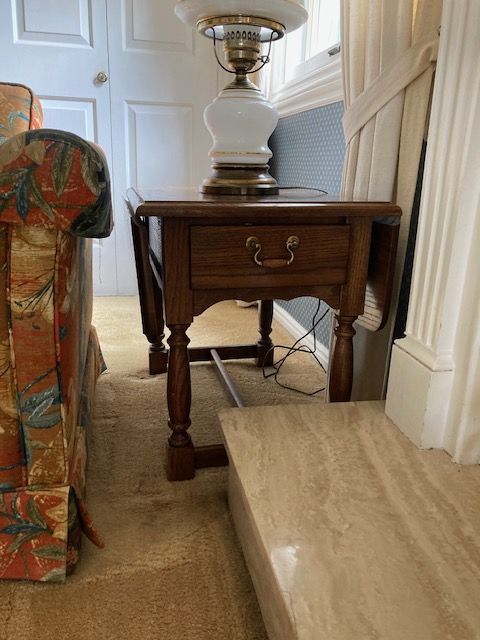 Ethan Allen Royal Charter Oak End Table
