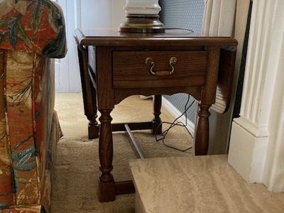 Ethan Allen Royal Charter Oak End Table