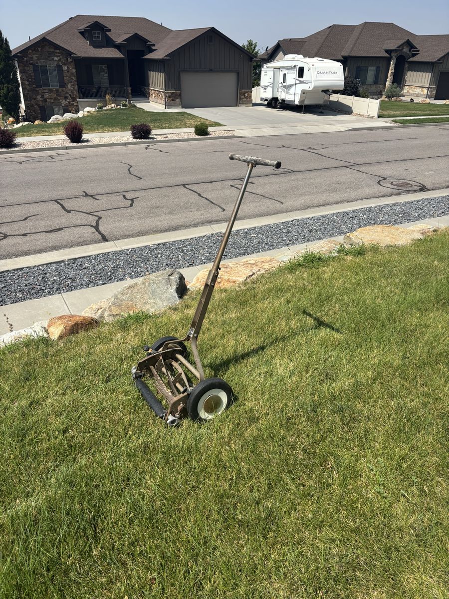 Vintage Yard-Man Silent Manual Reel Lawn Mower