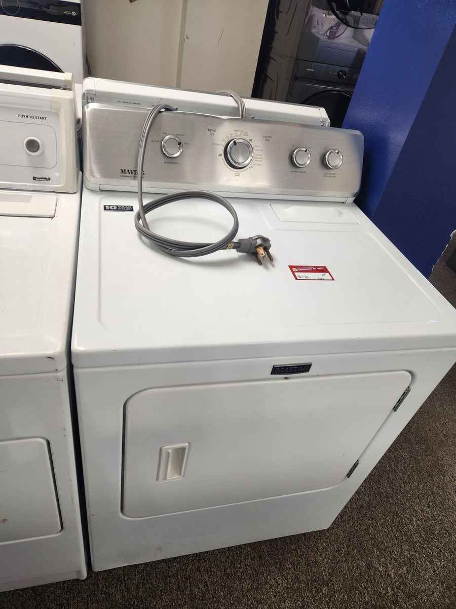 NICE MAYTAG ELECTRIC DRYER! WITH A FULL WARRANTY