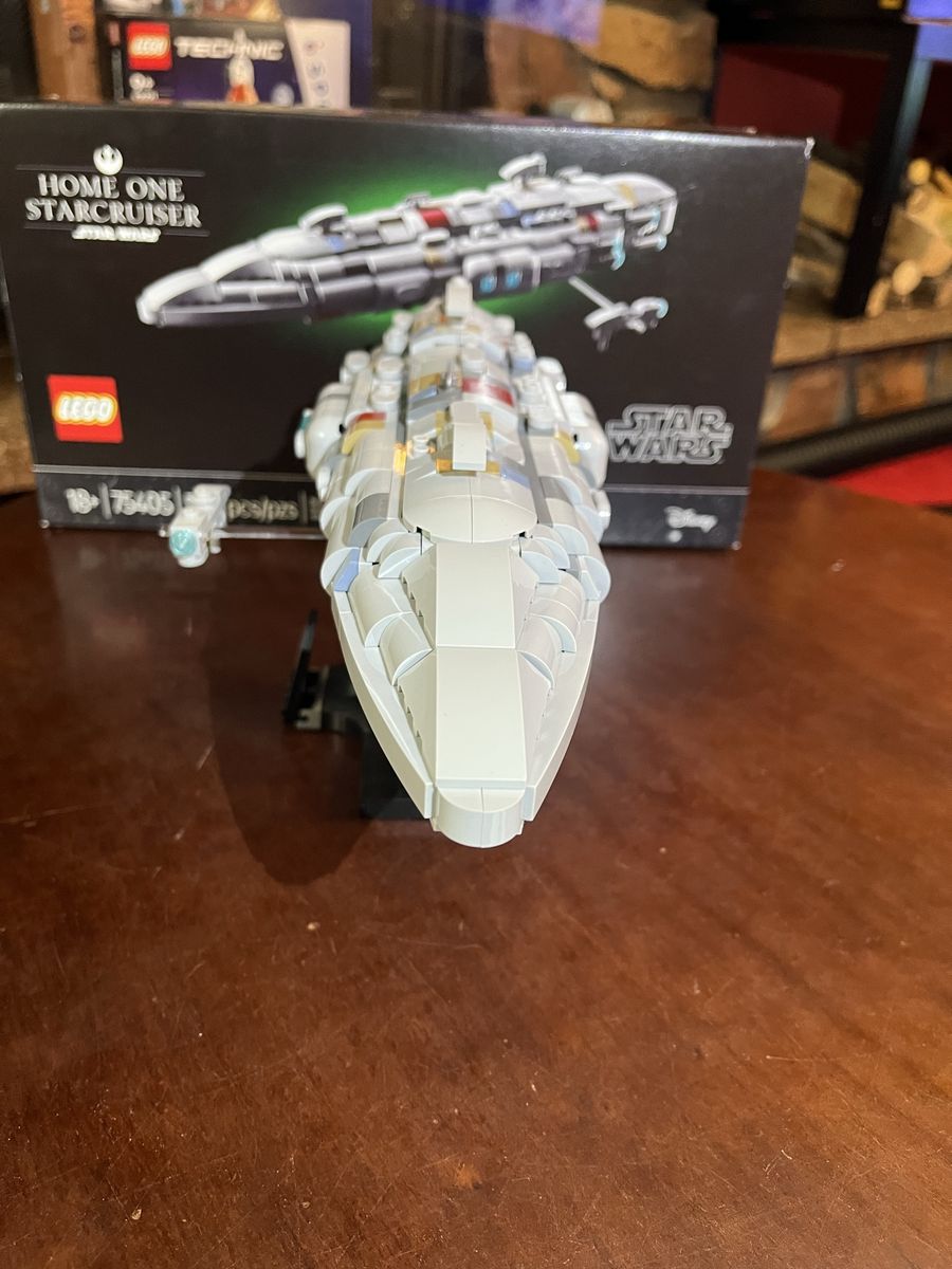 Main image 3